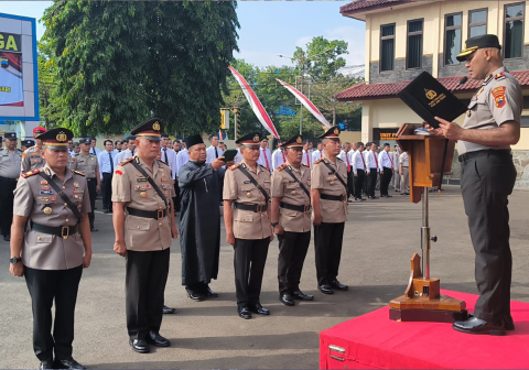 Mutasi Pejabat Polres Purbalingga terbaru yang dipimpin langsung oleh Kapolres AKBP Hendry Susanto Sianipar demi penyegaran organisasi. Mutasi Pejabat Polres Purbalingga terbaru yang dipimpin langsung oleh Kapolres AKBP Hendry Susanto Sianipar demi penyegaran organisasi.