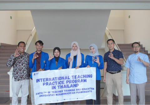 FKIP UMP menerjunkan Mahasiswa UMP Mengajar di Thailand melalui program praktik internasional. FKIP UMP menerjunkan Mahasiswa UMP Mengajar di Thailand melalui program praktik internasional.