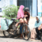 Bupati Purbalingga beri bantuan keluarga pemulung Kalimanah berupa dana tunai dan modal usaha demi meningkatkan kesejahteraan hidup mereka. Bupati Purbalingga beri bantuan keluarga pemulung Kalimanah berupa dana tunai dan modal usaha demi meningkatkan kesejahteraan hidup mereka.