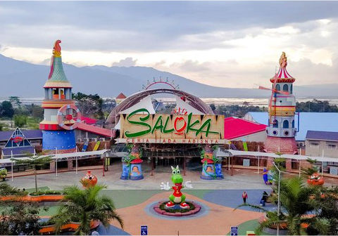 kawasan wisata Saloka Theme Park di Semarang