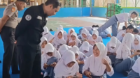 Polres Purbalingga menggelar edukasi bijak menggunakan AI untuk 200 pelajar SMAN 1 Bukateja guna meningkatkan literasi digital generasi muda.
