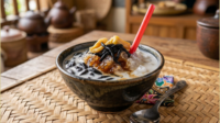 Dawet ireng legendaris dari Kebumen ini memberikan sensasi rasa manis gurih. Perpaduan santan kelapa murni bersama gula jawa cair menciptakan kesegaran luar biasa.
