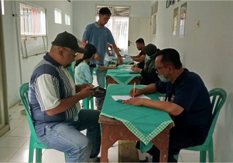 IKAPERO Purbalingga menyelenggarakan cek kesehatan gratis dan donor darah untuk warga sekitar SMPN 2 Purbalingga bersama Puskesmas Kejobong. IKAPERO Purbalingga menyelenggarakan cek kesehatan gratis dan donor darah untuk warga sekitar SMPN 2 Purbalingga bersama Puskesmas Kejobong.
