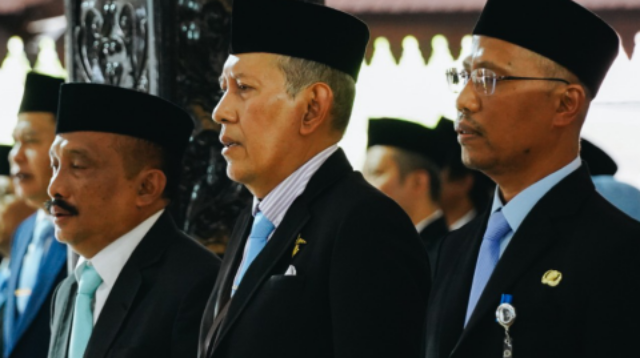 Bupati Purbalingga rotasi pejabat pimpinan tinggi pratama demi mengoptimalkan kinerja OPD serta mempercepat pelayanan publik secara efektif. Bupati Purbalingga rotasi pejabat pimpinan tinggi pratama demi mengoptimalkan kinerja OPD serta mempercepat pelayanan publik secara efektif.