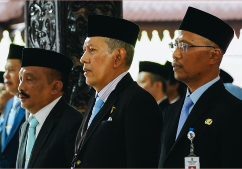 Bupati Purbalingga rotasi pejabat pimpinan tinggi pratama demi mengoptimalkan kinerja OPD serta mempercepat pelayanan publik secara efektif. Bupati Purbalingga rotasi pejabat pimpinan tinggi pratama demi mengoptimalkan kinerja OPD serta mempercepat pelayanan publik secara efektif.