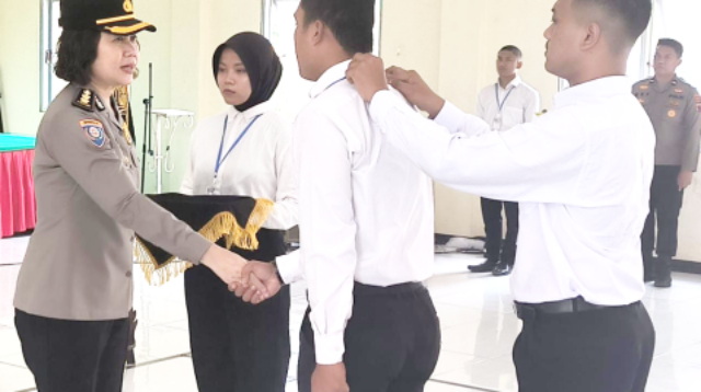Polres Purbalingga menggelar Pelatihan Satpam Gada Pratama 2026 untuk mencetak anggota satuan pengamanan yang profesional, disiplin, dan berintegritas tinggi. Polres Purbalingga menggelar Pelatihan Satpam Gada Pratama 2026 untuk mencetak anggota satuan pengamanan yang profesional, disiplin, dan berintegritas tinggi.