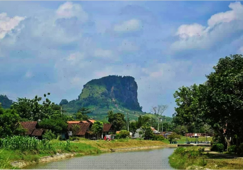 Taman Langit Gunung Gajah Pemalang Taman Langit Gunung Gajah Pemalang