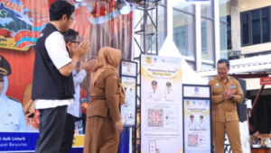 Pemkab Banyumas meluncurkan 1.000 titik perpustakaan digital Tugu Baca tanpa APBD guna meningkatkan budaya literasi masyarakat.