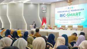 UMP luncurkan Project BIC-SMART untuk perkuat pengendalian Demam Berdarah Dengue berbasis bukti di Banyumas. UMP luncurkan Project BIC-SMART untuk perkuat pengendalian Demam Berdarah Dengue berbasis bukti di Banyumas.