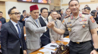 Komisi III DPR menyetujui Jenderal Suyudi Ario Seto Calon Kapolri Baru secara aklamasi untuk menggantikan Jenderal Listyo Sigit Prabowo.