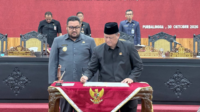 DPRD dan Pemkab Purbalingga resmi menyepakati tiga Raperda DPRD Kabupaten Purbalingga menjadi Perda untuk memperkuat regulasi daerah dan pelayanan publik. DPRD dan Pemkab Purbalingga resmi menyepakati tiga Raperda DPRD Kabupaten Purbalingga menjadi Perda untuk memperkuat regulasi daerah dan pelayanan publik.