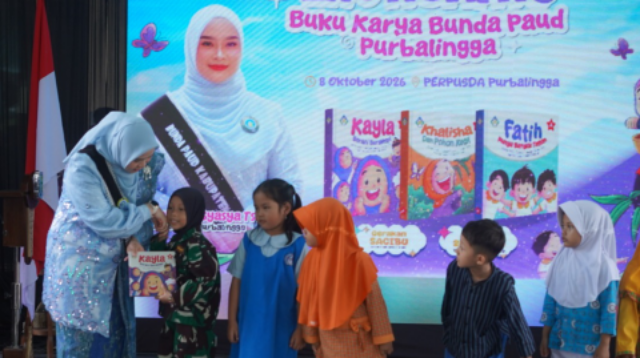 Bunda PAUD Kabupaten Purbalingga, Syahzani Fahmi Muhammad Hanif atau Bunda Hani, meluncurkan tiga buku cerita anak karyanya. Tiga buku tersebut berjudul Fatih Punya Banyak Teman, Khalisha dan Pohon Kecil, serta Kayla Berani Bermimpi.