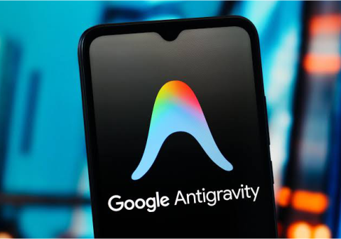 Pelajari informasi lengkap mengenai akses gratis dan manfaat Google Antigravity bagi pengembang serta pelaku usaha dalam membangun aplikasi digital.