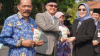 Peringatan Hari Kesaktian Pancasila Kabupaten Purbalingga di Pendapa Dipokusumo memperkuat jiwa kebersamaan warga serta penegakan nilai luhur bangsa Peringatan Hari Kesaktian Pancasila Kabupaten Purbalingga di Pendapa Dipokusumo memperkuat jiwa kebersamaan warga serta penegakan nilai luhur bangsa