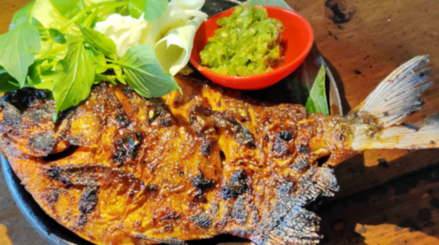 Ikan Gurame Bakar Madu