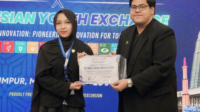 Mahasiswa UMP Oktaviyani meraih Juara 1 Best Video Innovation dan Juara 3 Best Presentation dalam ajang internasional di Malaysia. Mahasiswa UMP Oktaviyani meraih Juara 1 Best Video Innovation dan Juara 3 Best Presentation dalam ajang internasional di Malaysia.