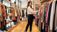 Tips membeli pakaian perempuan awal Oktober untuk tampil modis, menghemat anggaran belanja, serta mendapatkan busana berkualitas tinggi