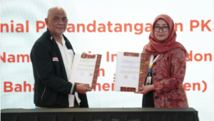 PANDI dan Badan Bahasa berkolaborasi melakukan digitalisasi aksara Nusantara guna menyelamatkan bahasa daerah dari kepunahan. PANDI dan Badan Bahasa berkolaborasi melakukan digitalisasi aksara Nusantara guna menyelamatkan bahasa daerah dari kepunahan.
