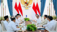 Menteri Pendidikan Dasar dan Menengah Abdul Mu’ti menyiapkan program pendidikan gratis bagi siswa sekolah hingga taman kanak-kanak. Menteri Pendidikan Dasar dan Menengah Abdul Mu’ti menyiapkan program pendidikan gratis bagi siswa sekolah hingga taman kanak-kanak.