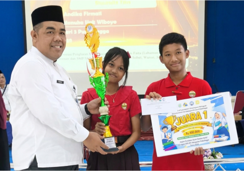 Pemenang Lomba Penelitian Ilmiah Remaja Purbalingga 2026 resmi diumumkan, menampilkan inovasi sains terbaik dari pelajar SMP dan MTs se-Kabupaten Purbalingga.