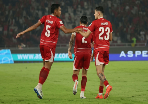 Timnas Indonesia lolos final FIFA ASEAN Cup 2026 usai membantai Bangladesh 9-2 lewat lima gol spektakuler Mitchell Baker.