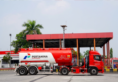 Armada angkutan BBM Pertamina Patra Niaga. Sumber foto: radioidola.com