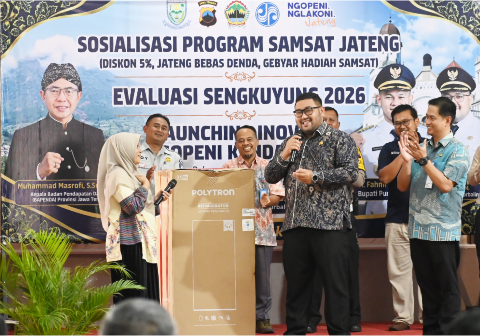 Samsat Purbalingga meluncurkan inovasi Ngopeni Kendaraan untuk memudahkan warga membayar pajak kendaraan bermotor secara online dari rumah.