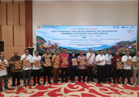Kabupaten Purbalingga meraih Penghargaan Kabupaten Terbaik III Nasional UPLAND Project periode 2021–2026 berkat keberhasilan membangun ekosistem pertanian dataran tinggi.